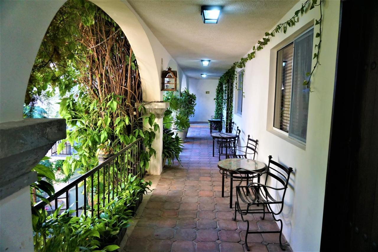 Hotel Boutique Suites Puerto Cancún Buitenkant foto